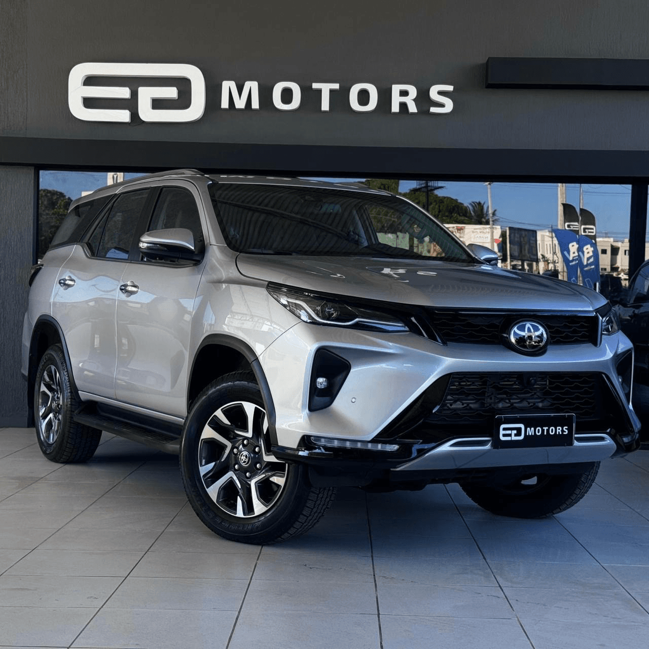 Toyota HILUX SW4 SRX PLATINUM 4x4 — foto 1