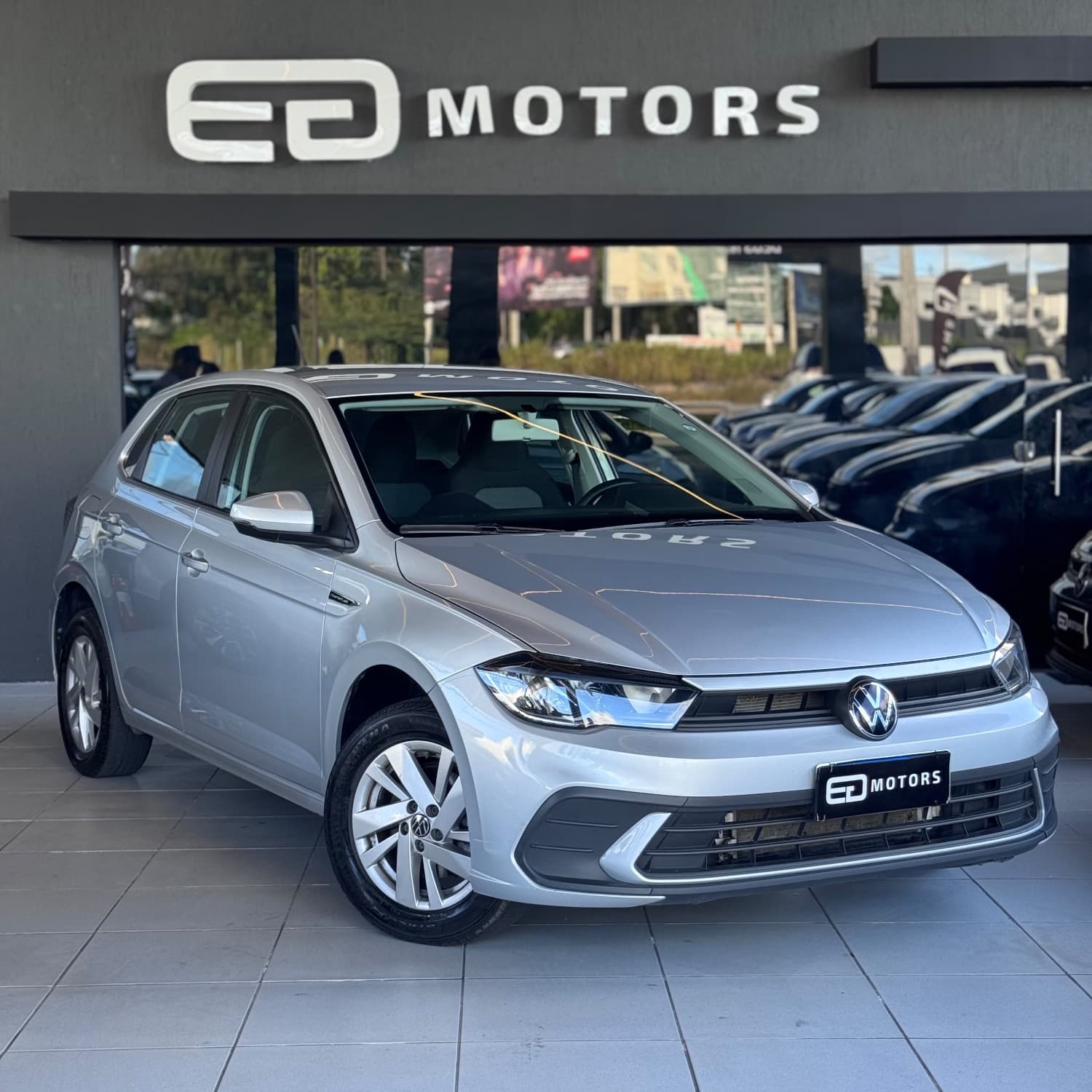 Volkswagen POLO COMFORTLINE — foto 1